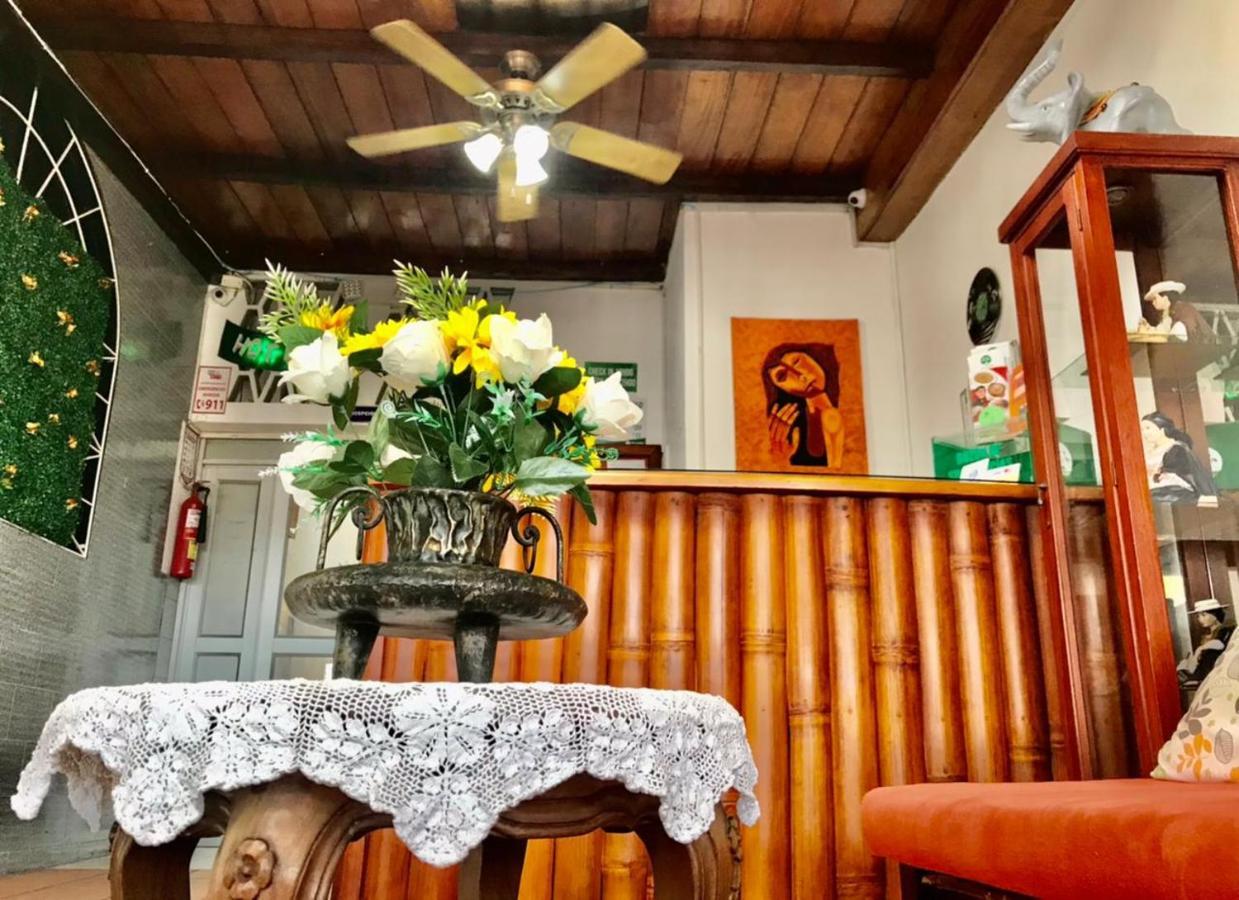 Hotel Las Palmas إسمرالداس المظهر الخارجي الصورة
