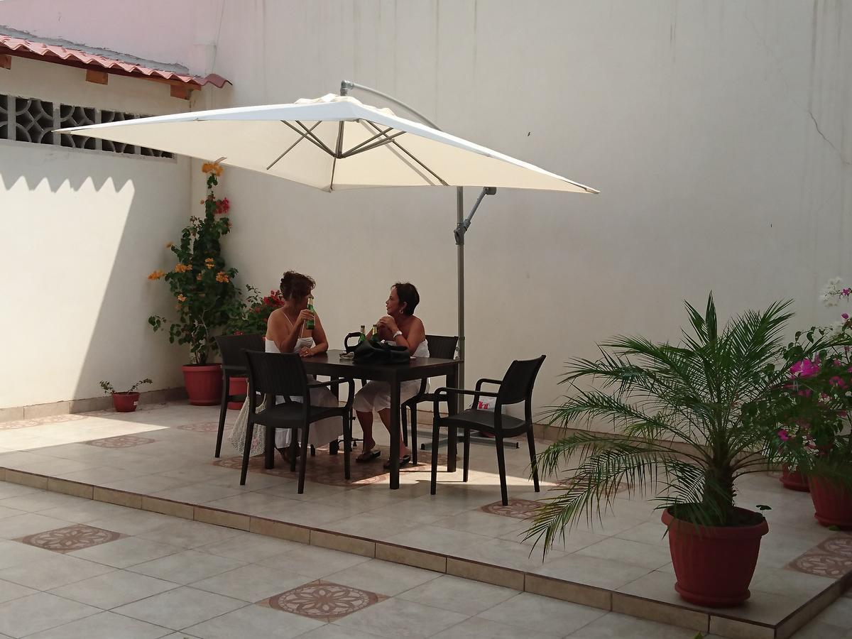 Hotel Las Palmas إسمرالداس المظهر الخارجي الصورة